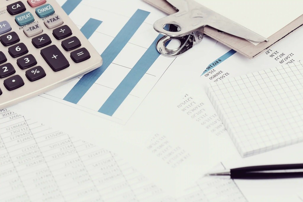 該如何跟事務所配合會計、稅務事宜？